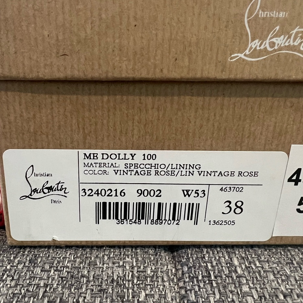 Christian Louboutin MB Dolly 100 Heels Silver 
Brand new never worn with bag